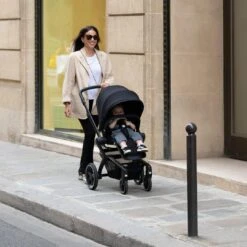 Joolz Hub+ Travel System - Brilliant Black -Joolz Joolz Hub Pushchair Brilliant Black 1 06c329bc eda2 4bdc b855 808a2676a7c8
