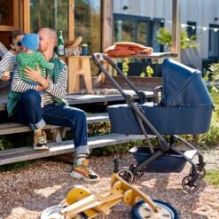 Joolz Aer+ Carrycot - Refined Black -Joolz joolz aer carrycot lifestyle 2