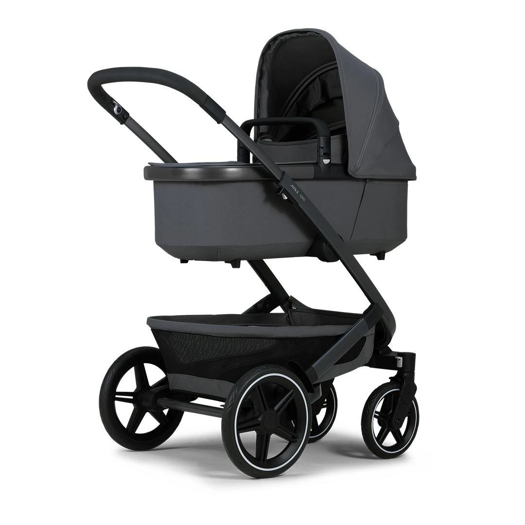 Joolz Geo3 Pushchair + Cloud T Mono Travel System - Pure Grey 8 Joolz Geo3 Pushchair + Cloud T Mono Travel System - Pure Grey - Image 6