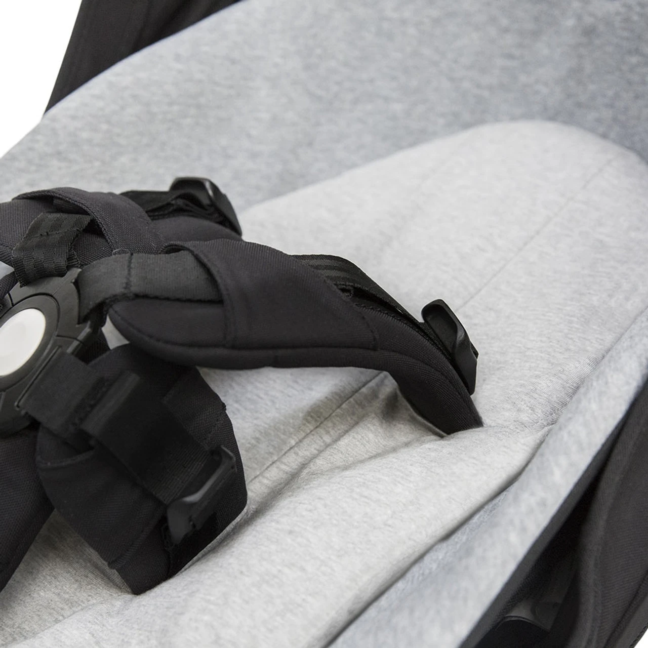 Joolz Hub Essentials Fitted Sheet Cocoon - Grey Melange - Image 2